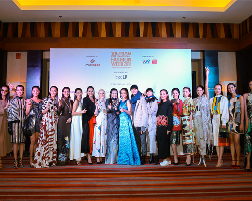 20 show diễn đẳng cấp tại Tuần lễ thời trang quốc tế Việt Nam Thu Đông