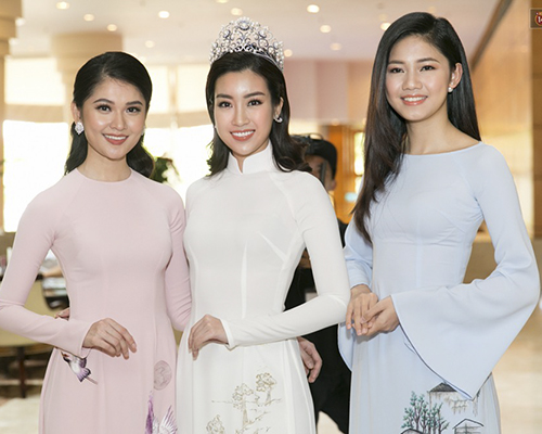 Khoảnh khắc hiếm hoi: 6 Hoa hậu, Á hậu hai mùa Hoa hậu liên tiếp diện áo dài đọ sắc