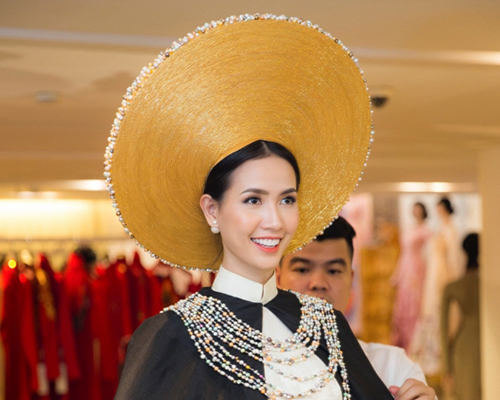 Phan Thị Mơ hé lộ chiếc áo dài đặc biệt tại 'Hoa hậu Đại sứ Du lịch thế giới'